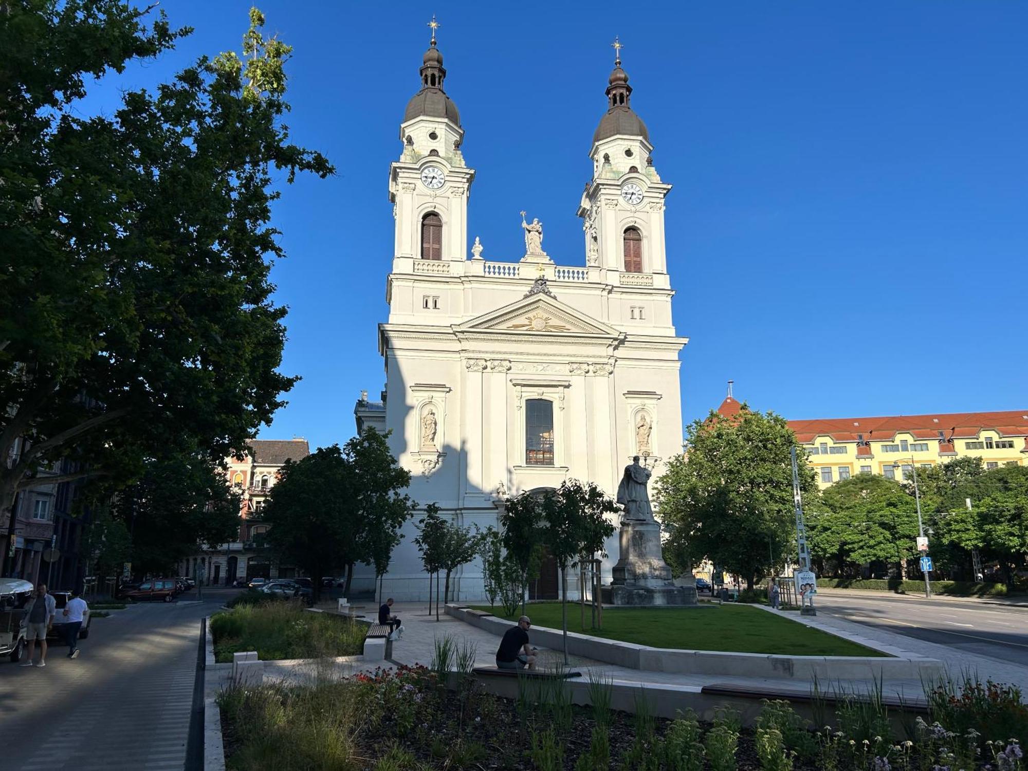 Central Boulevard Apartman Budapest Eksteriør billede